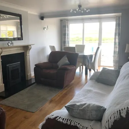 Holiday home Coastal Townhouse *