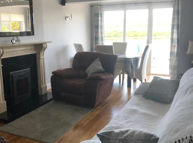 Prázdninový dům Coastal Townhouse *